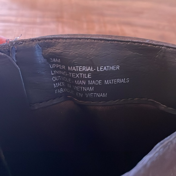 Rinaldi brown mid-calf “slouch detail” boots. - Picture 10 of 12